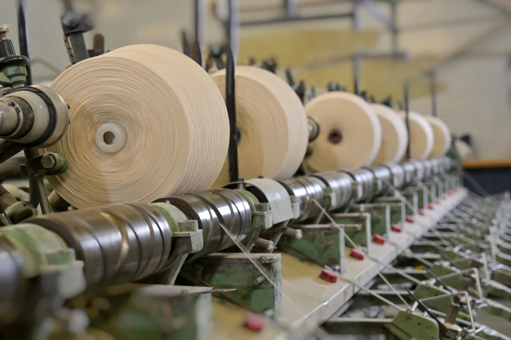 Unitatea de producție Cavvas, mașini textile în funcțiune